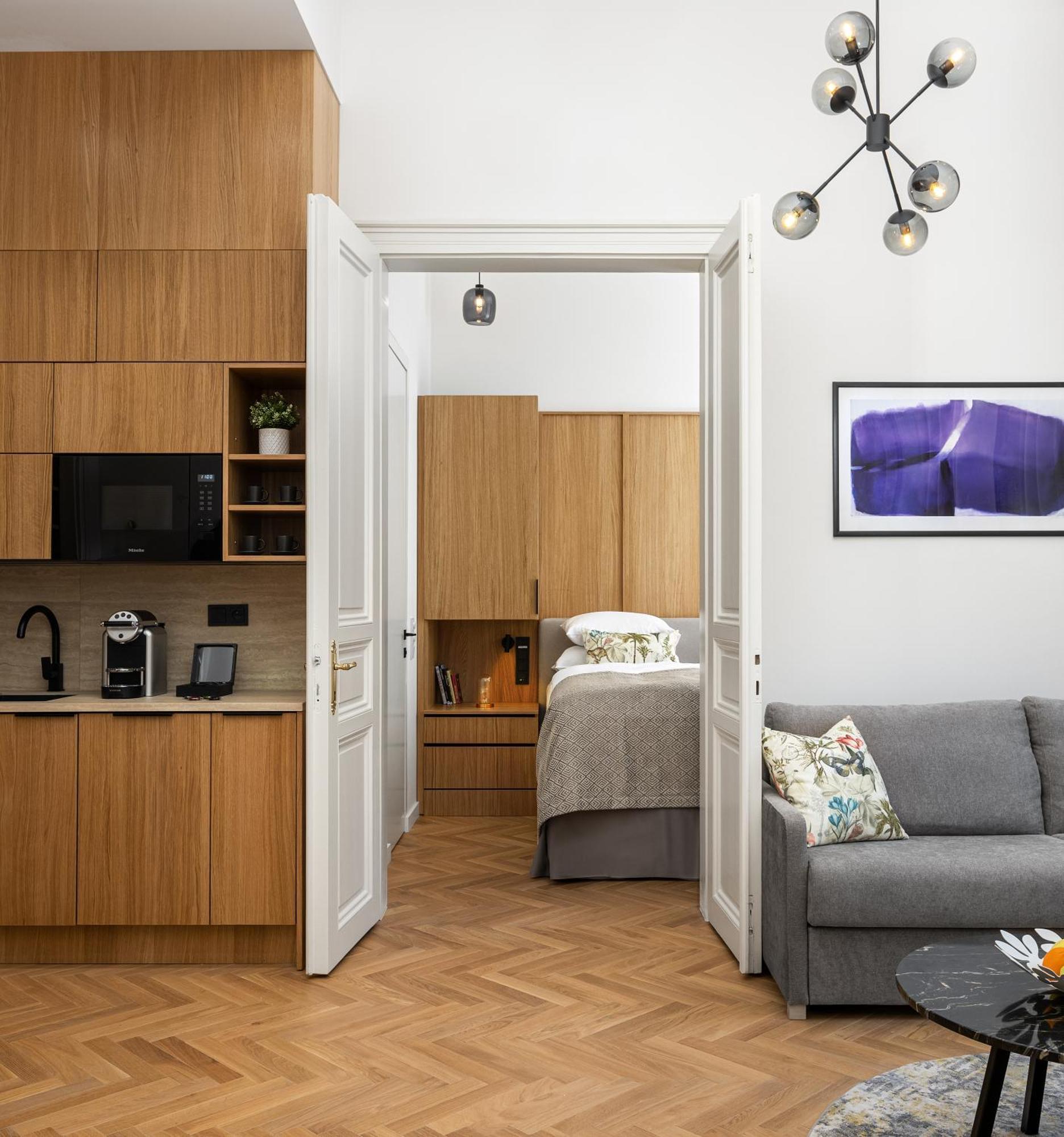 R16 Residences براغ المظهر الخارجي الصورة