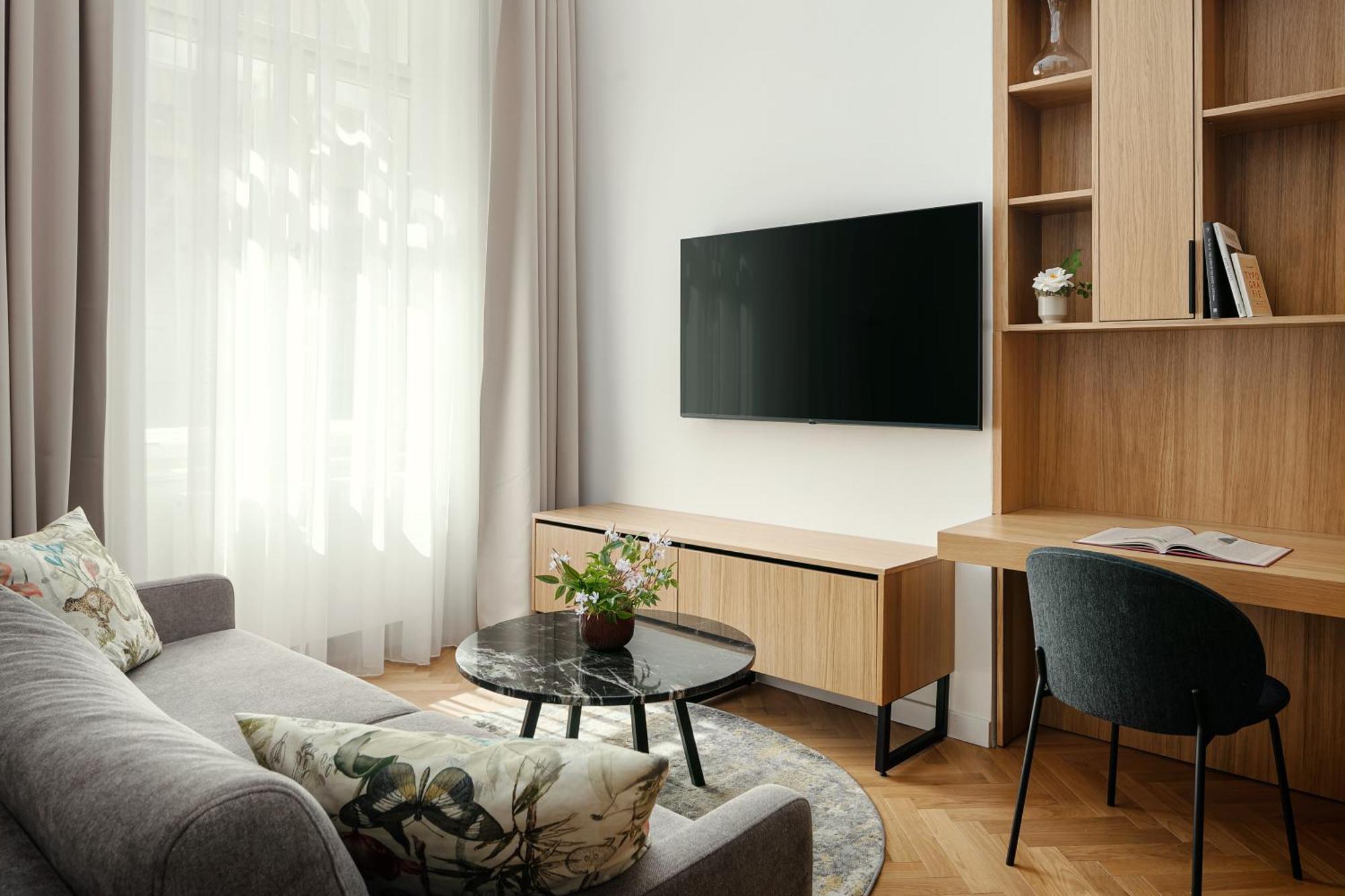R16 Residences براغ المظهر الخارجي الصورة